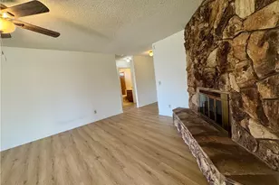 13839 Burning Tree Dr, Victorville, CA 92395 - Photo 14