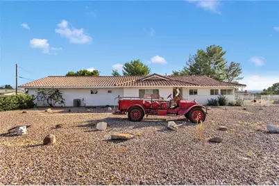 18947 Waseca, Apple Valley, CA 92307 - Photo 2