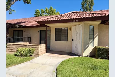 19225 Elm Drive, Apple Valley, CA 92308 - Photo 2