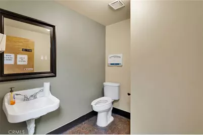 18056 Wika, Apple Valley, CA 92307 - Photo 46