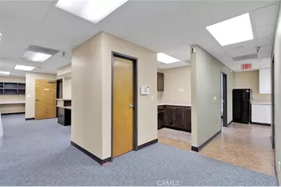 18056 Wika, Apple Valley, CA 92307 - Photo 42