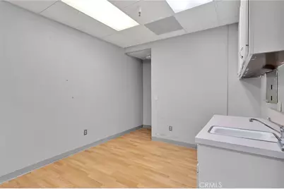 18056 Wika, Apple Valley, CA 92307 - Photo 24