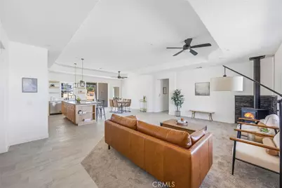 7390 Oakwood, Hesperia, CA 92345 - Photo 2