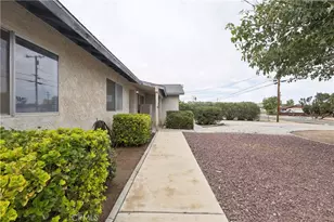 17969 Yucca, Hesperia, CA 92345 - Photo 2
