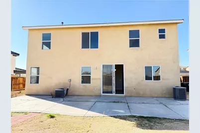 16618 Denham Lane, Victorville, CA 92395 - Photo 36