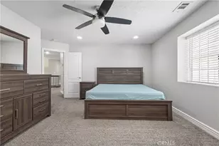 14054 Driftwood, Victorville, CA 92395 - Photo 32
