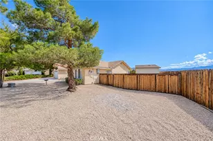 16213 Lake Shore, Apple Valley, CA 92307 - Photo 4