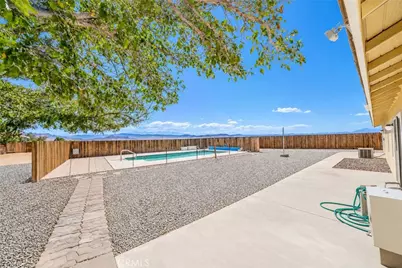 16213 Lake Shore, Apple Valley, CA 92307 - Photo 34