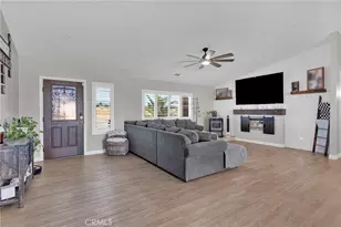 10529 Trinidad, Phelan, CA 92371 - Photo 4