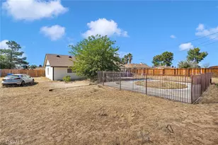 11425 Kiowa Rd, Apple Valley, CA 92308 - Photo 36
