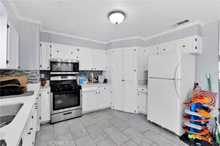 11425 Kiowa Rd, Apple Valley, CA 92308 - Photo 12