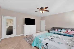 6980 Oak View Ct, Oak Hills, CA 92344 - Photo 22