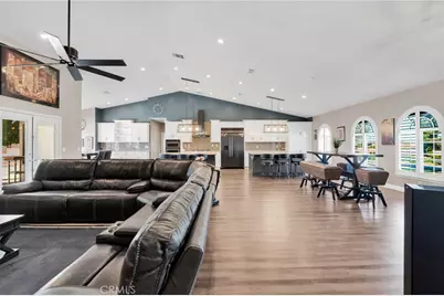 6980 Oak View Court, Oak Hills, CA 92344 - Photo 6