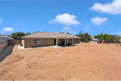 9357 Jacaranda Avenue, Hesperia, CA 92345 - Photo 34