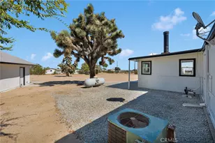 12532 Johnson Rd, Phelan, CA 92371 - Photo 40