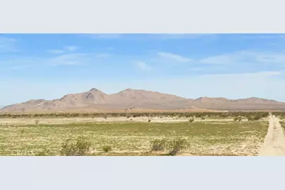 197 Avenue N 11, Palmdale, CA 93591 - Photo 2