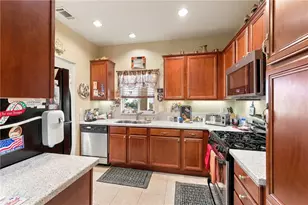 16711 Silica, Victorville, CA 92395 - Photo 8