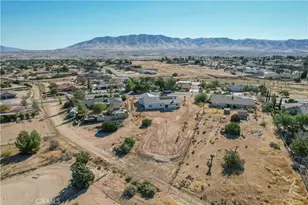 8106 Peach Ave, Hesperia, CA 92345 - Photo 34