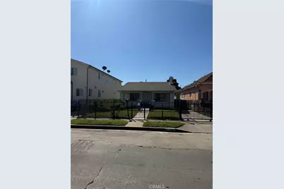 426 E 83rd, Los Angeles, CA 90003 - Photo 2