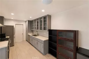 9661 Tamarind Ave, Fontana, CA 92335 - Photo 8