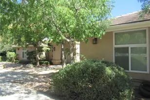 9839 Bellflower, Oak Hills, CA 92344 - Photo 2
