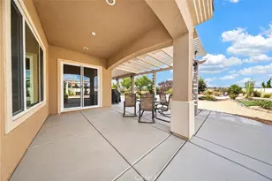 19358 Glaslyn Ct, Apple Valley, CA 92308 - Photo 34