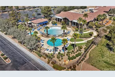 19358 Glaslyn Court, Apple Valley, CA 92308 - Photo 42