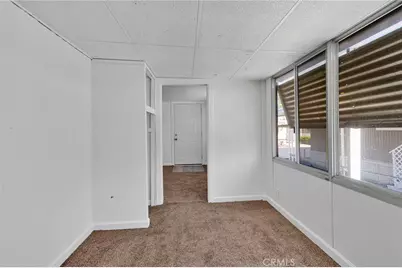 15252 Seneca Road #30, Victorville, CA 92392 - Photo 8