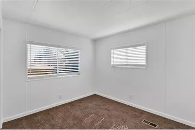 15252 Seneca Road #30, Victorville, CA 92392 - Photo 14