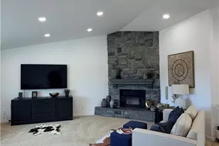 9275 Rattlesnake, Phelan, CA 92371 - Photo 8