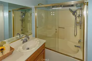 13377 Mountain Dr, Hesperia, CA 92344 - Photo 14