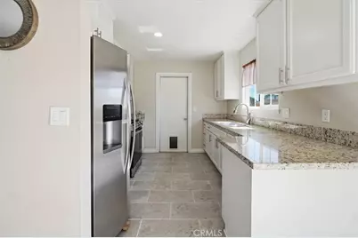 21057 Sitting Bull, Apple Valley, CA 92308 - Photo 18