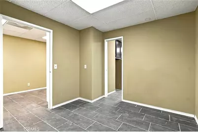 17565 Alder, Hesperia, CA 92345 - Photo 8
