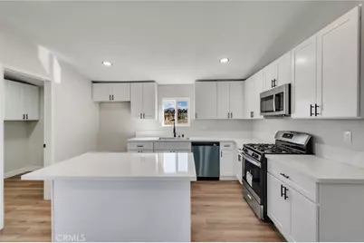 1563 Mono Road, Pinon Hills, CA 92372 - Photo 2