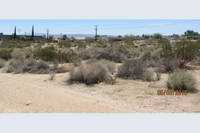 0 Bear Valley, Hesperia, CA 92345 - Photo 2