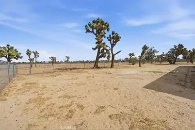 6288 Maricopa, Phelan, CA 92371 - Photo 48