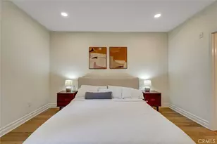 13935 Burbank, Van Nuys, CA 91401 - Photo 28