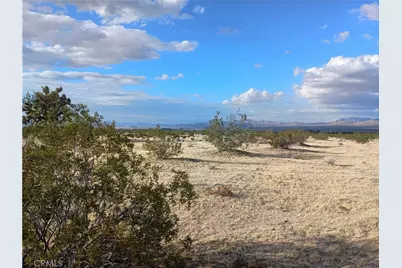 9823 Joshua, Lucerne Valley, CA 92356 - Photo 2