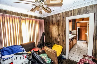 1155 W 68th, Los Angeles, CA 90044 - Photo 4