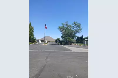 20683 Waalew Road #B68, Apple Valley, CA 92307 - Photo 42