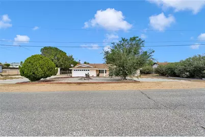 17392 Poplar, Hesperia, CA 92345 - Photo 2