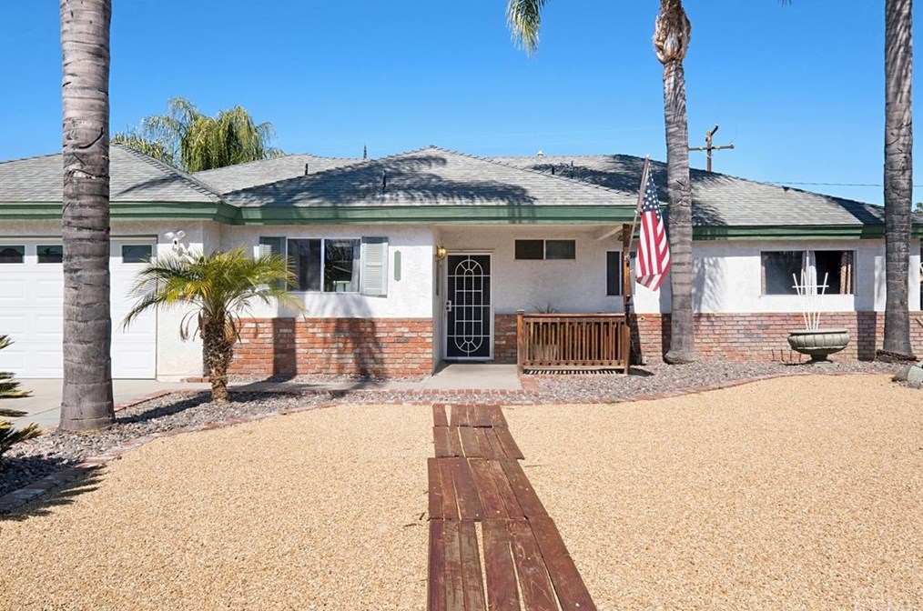 40876 Camellia Dr, Hemet, CA 92544-2410