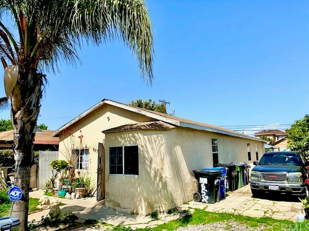 657 139th St, Los Angeles, CA 90059-3533