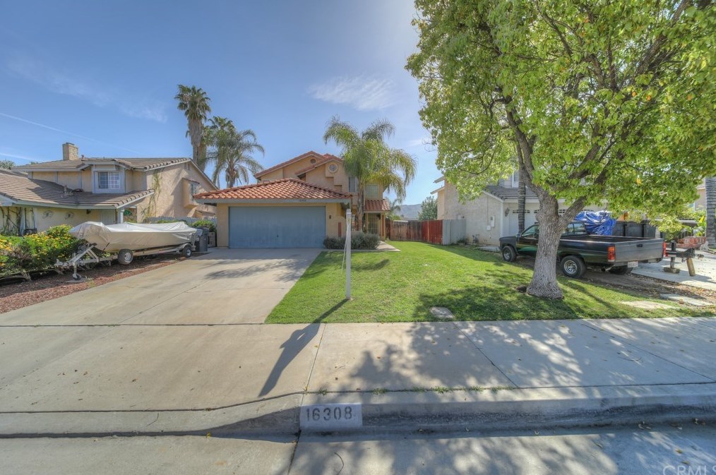 16308 Saddlebrook Ln, Moreno Valley, CA 92551-1122