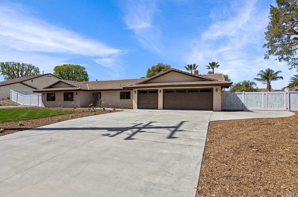 18901 State St, Corona, CA 92881-3788