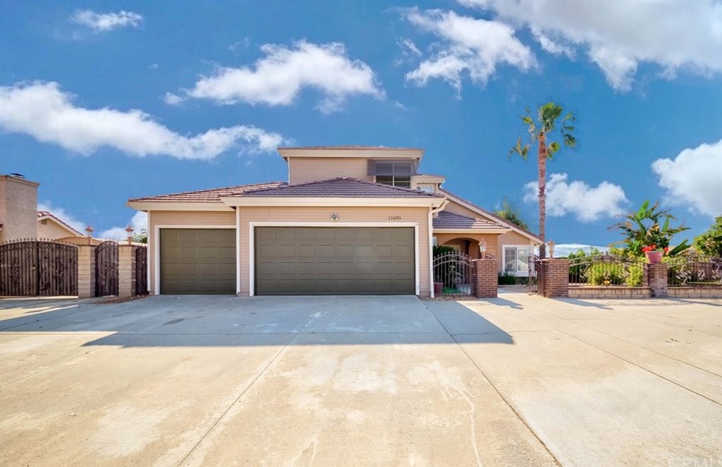11695 Valle Lindo, Moreno Valley, CA 92555-5311