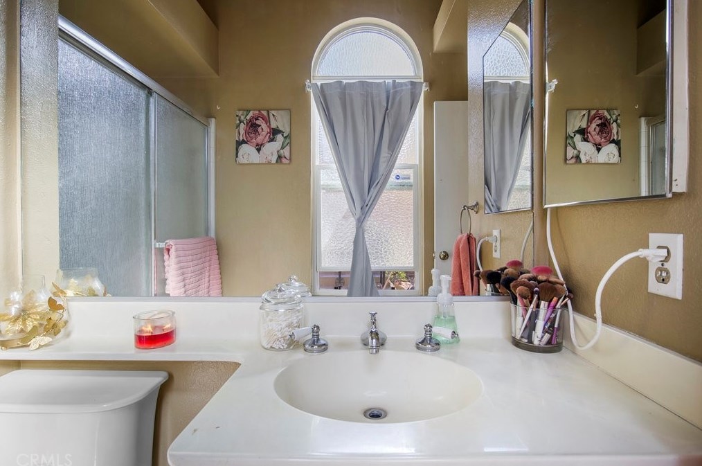 12869 Fontainebleau Dr, Moreno Valley CA  92555-2330 exterior