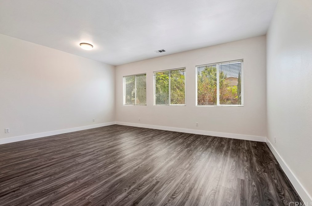 13902 Star Ruby Ave, Corona CA  92880-8561 exterior