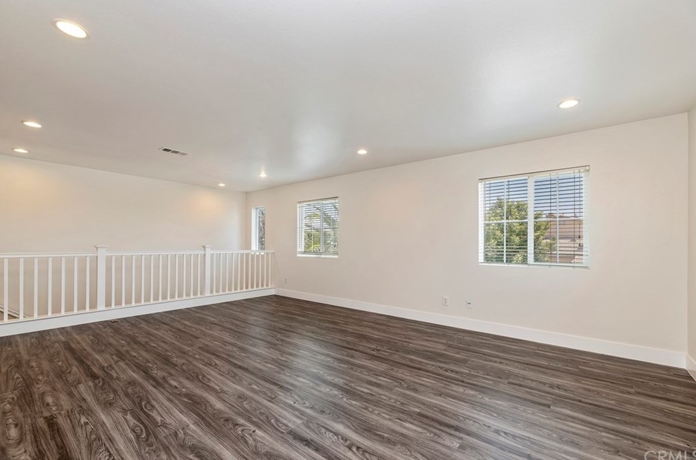 13902 Star Ruby Ave, Corona CA  92880-8561 exterior