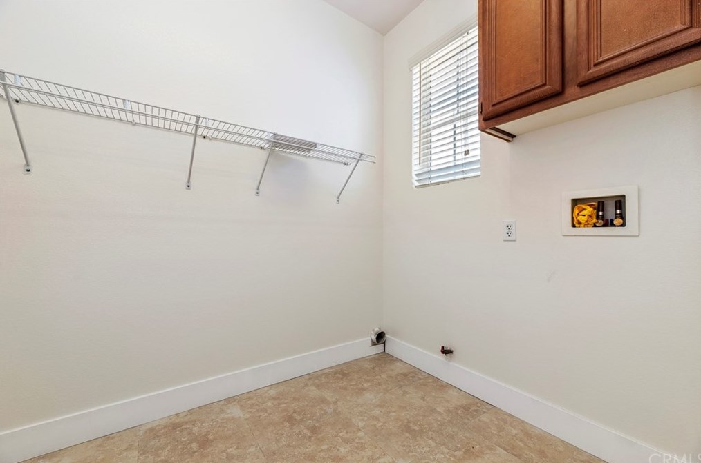 13902 Star Ruby Ave, Corona CA  92880-8561 exterior